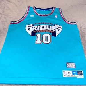 Vancouver Grizzlies jersey
